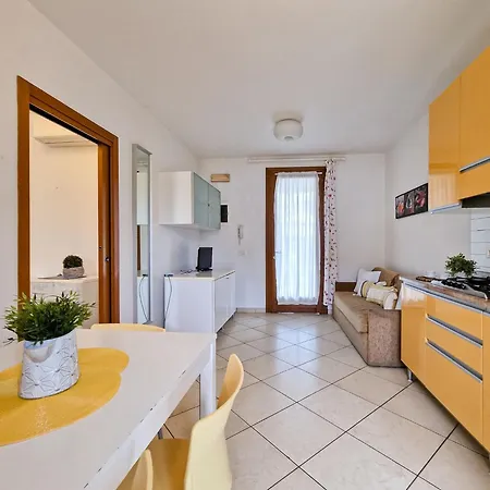 Apartment Comfy Flat In A Newly Built Village *